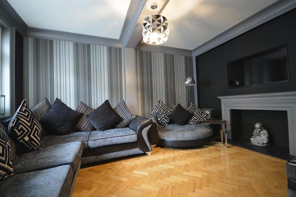 CINEMA ROOM